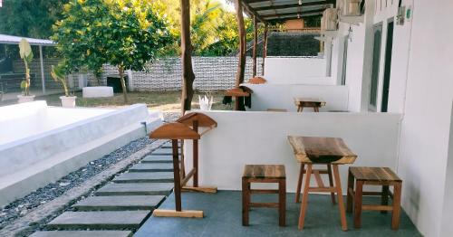 Sumbawa Barat House | Scar Reef Homestay