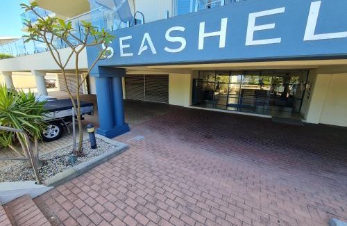 Scarborough Apartment | Scarborough Shores - Beachfront