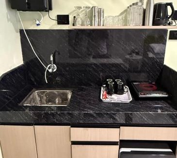 Koregaon Park Apartment | Scarlet Studio Room Luxe Lane5 Koregaon Park WiFi AC