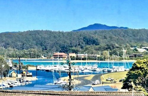 Bermagui House | Scarlets by the Sea - In the heart of town, Views & Pet friendly