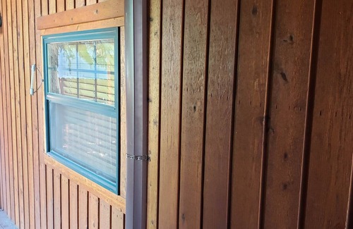 Enterprise House | Scenic 1BR : Mountain view