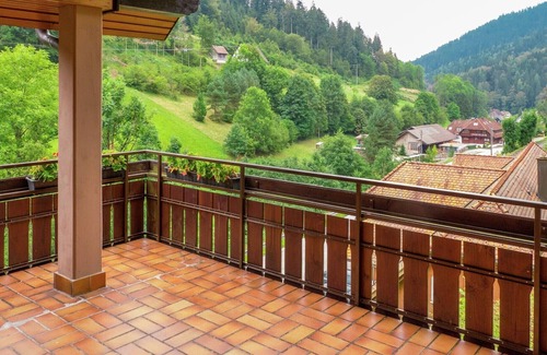 Bad Rippoldsau-Schapbach Apartment | Scenic Apartment in Bad Rippoldsau with Balcony & Parking