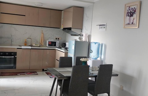Kisumu Apartment | Scenic Apartment overlooking the National Park.
