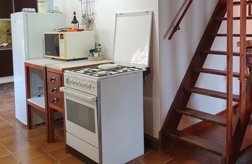 Saint-Laurent-d'Olt House | Scenic Barn Retreat: Explore and Relax in Aveyron
