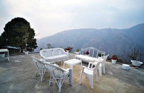 Dehradun House | Scenic & Beautiful Cottages for self awareness, nature and healing. (Room 1)