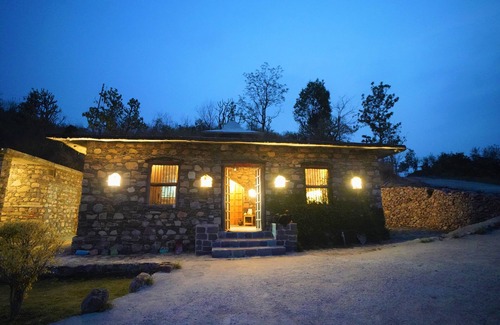 Dehradun House | Scenic & Beautiful Cottages for self awareness, nature and healing. (Room 1)