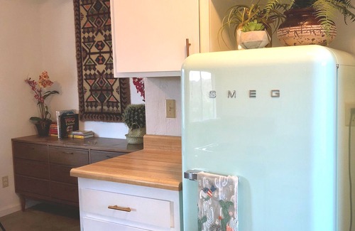 Joshua Tree Cabin | Scenic Casa Cabin Stargazing Dome Spa Pool Ebikes