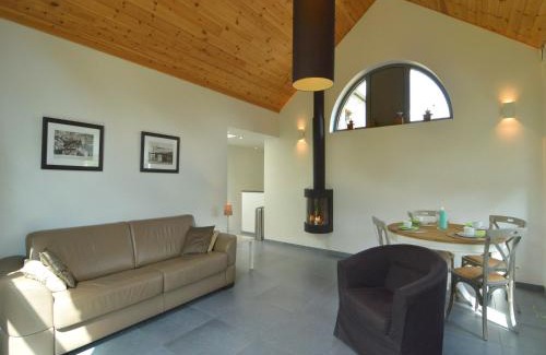 Stoumont House | Scenic Cottage in Rahier, cleaning included