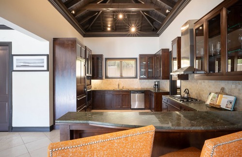 Scrub Island Apartment | Scenic Family Haven Near Shallow Beach, Snorkeling and Nature Trails