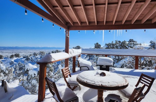 Pinon Hills Cabin | Scenic Getaway - Rustic Cabin - Mountain Ridge