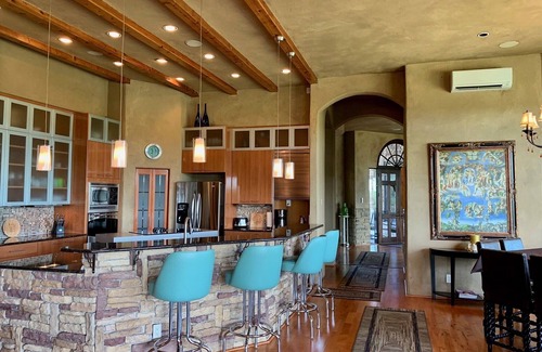 New Braunfels House | Scenic Hill Country Views in New Braunfels