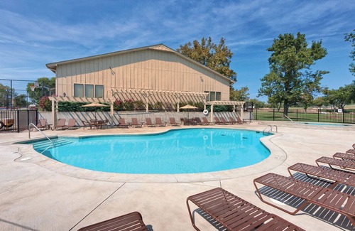 Afton Condo | Scenic Lakeside Escape Studio @ Grand Lake Resort