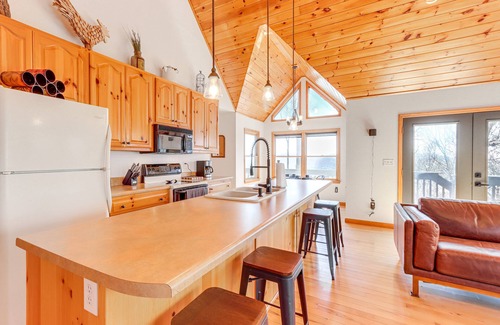 Unaka Cabin | Scenic Murphy Cabin ~ 16 Mi to Blue Ridge