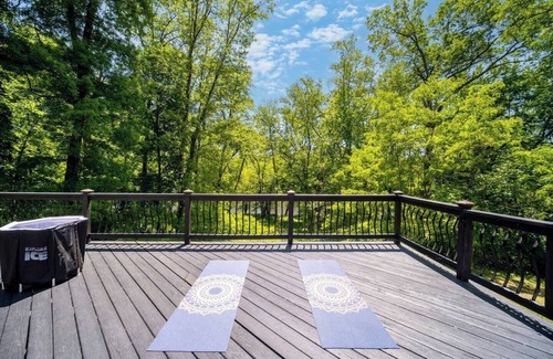 New Paltz House | Scenic New Paltz Escape: River Views, Hot Tub & Deck | Dream House in the Gunks