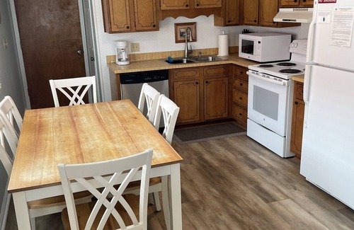 North Myrtle Beach Condo | Scenic Ocean Front Views - Inlet Point Villas -Unit 1E