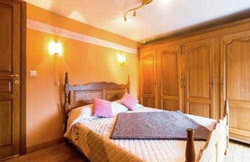 Gimnee House | Scenic Retreat in Gimnée, cleaning included