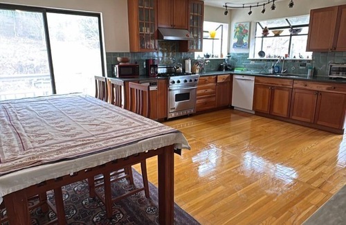 Croton-on-Hudson House | Scenic & Serene: 3BR/3BA w Panoramic Hudson Views!