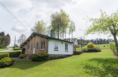 Vencimont House | Scenic Stay in Vencimont