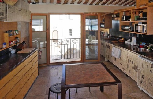 Sainte-Croix-du-Verdon House | Scenic Village Home with Lake Panorama