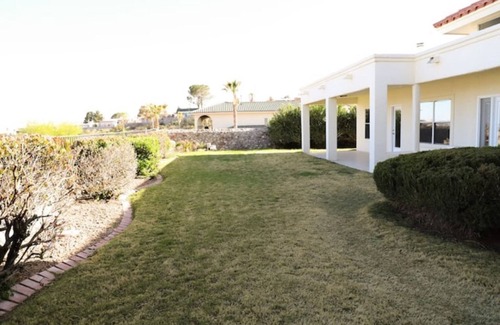 Biggs Field House | Scenic view Spacious Home