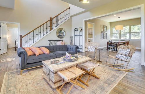 Fischer House | Scenic Views, Fire Pit Texas Hill Country Getaway