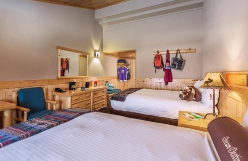 Moran Hotel | Scenic Views! Free Parking, Pet-Friendly, Restaurants and Bar