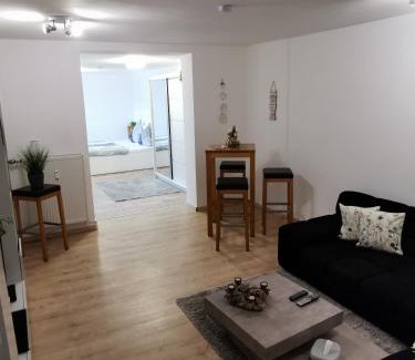 Schermbeck Apartment | Schöne Ferien- oder Monteurwohnung "Ausblick Storchennest"