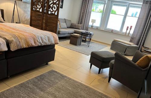 Balingen Apartment | schöne Ferienwohnung 2,5 Zimmer in Stadtnähe mit eigenem Hofgarten