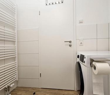 Ilversgehofen Apartment | Schöne Ferienwohnung 80m2, 3 Schlafzimmer, 2 Bäder, Zentrumnah, 3OG