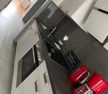Flensburg Apartment | Schöne Ferienwohnung mit großem Garten