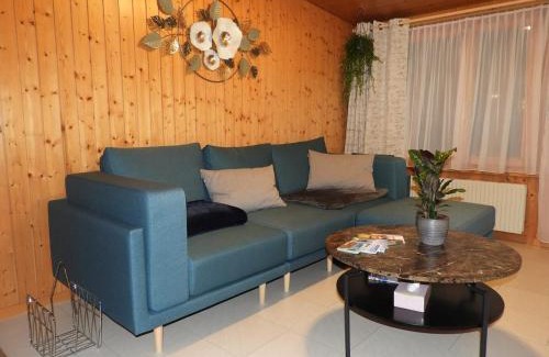 Huenibach Apartment | Schöne Ferienwohnung mit Seeblick