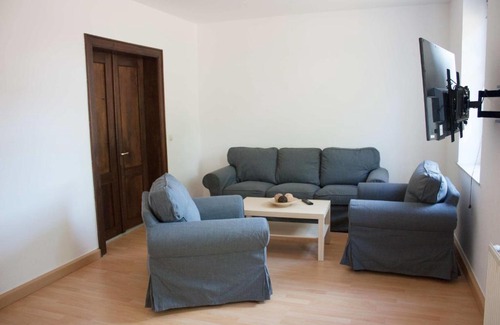 Bruckdorf Apartment | Schöne Ferienwohnung Nr 6