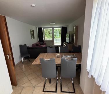 Rottweil Apartment | Schöne Unterkunft mit Terrasse, Zentrumsnah