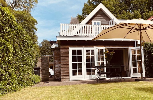 Bergen House | Schöner Wohnen im Alten Dorfkern von Bergen