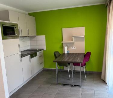 Leinfelden-Echterdingen Apartment | Schönes Apartment 310 direkt am Flughafen-Messe und SI-Centrum Stuttgart