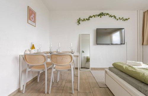 Neuehrenfeld Apartment | Schönes Apartment mit Parkplatz & 24h CheckIn 2