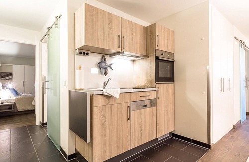 Wremen Apartment | Schönes Nordsee-apartment mit Sauna, Sonnigem Balkon und Wunderschönem Landblick