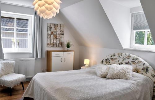 Bad Berneck im Fichtelgebirge Bed & Breakfast | Schloß Falkenhaus