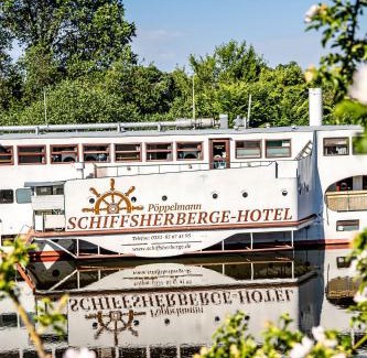 Leipziger Vorstadt Boat Rental | Schiffsherberge Pöppelmann