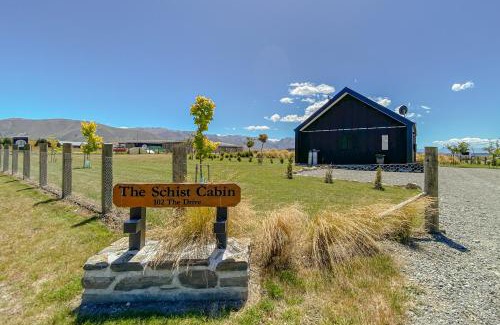 Twizel House | Schist Cabin