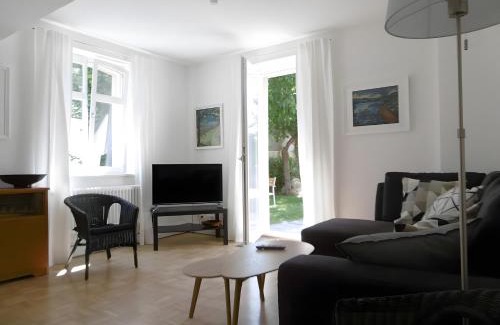 Ludwigshafen House | Schlößleweg 2a