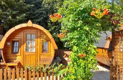 Guenzburg Other | Schlaffass-Camping Gutshof Donauried