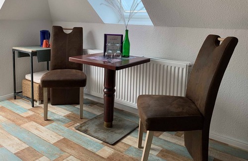 Varel Apartment | Schlikkerhuus, Apartment Hinterm Horizont - Apartment Hinterm Horizont
