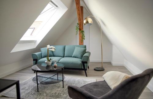 Schwetzingen Apartment | SCHLOSSBERG RESIDENCES - XXL-Design-Apartment mit Schlossblick für bis zu 12 Personen