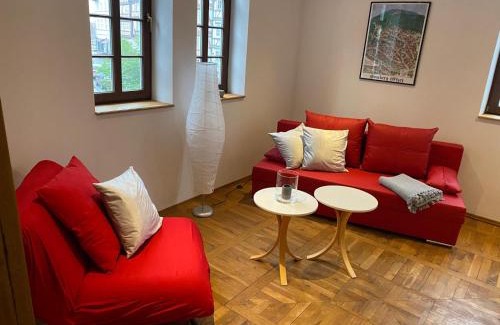 Homberg Apartment | Schlossbergwohnung Löwenhaus