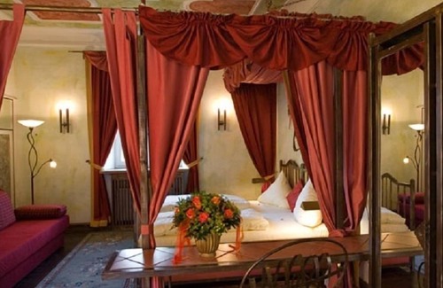 Neufahrn in Niederbayern Hotel | Schlosshotel Neufahrn