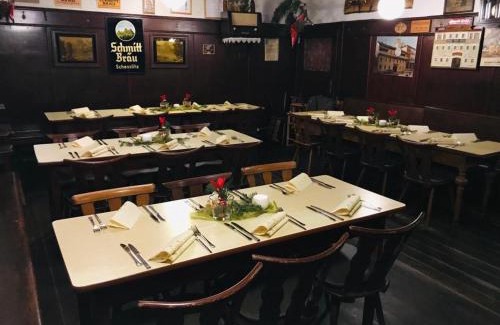 Schesslitz Hotel | Schmitt Bräu - Hotel und Brauereigasthof