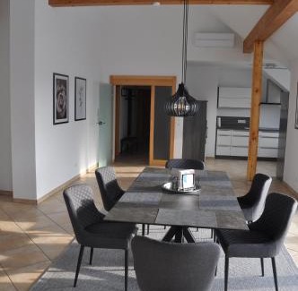 Roemerberg Apartment | Schnurs Ferienwohnung