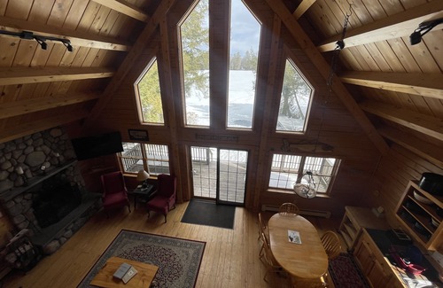 Brownville Cabin | Schoodic Escape– NEW FOR 2023 -Whole house generator and FAST Starlink internet!