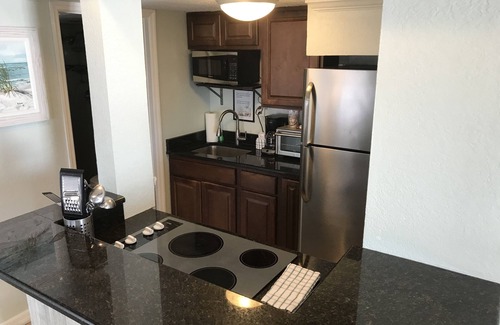 Madeira Beach Hotel | Schooner Hotel